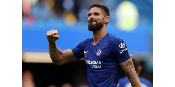 Olivier Giroud, un jugador francés con un estilo de fútbol diferente